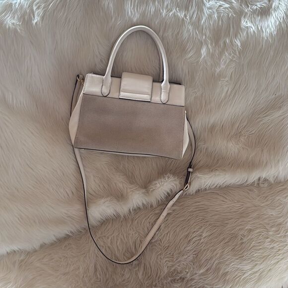 Cream and Tan Women's Handbag - Picture 3 of 4